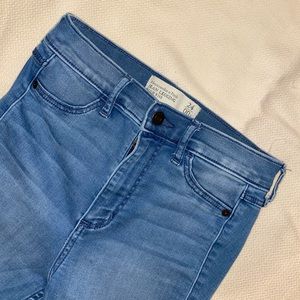 Abercrombie & Fitch High Waisted Jean Leggings